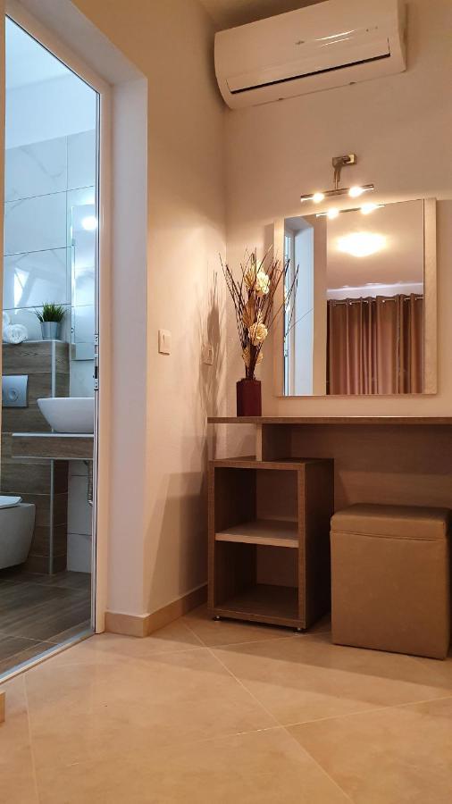 萨尔蒂Vasiliki House公寓 外观 照片