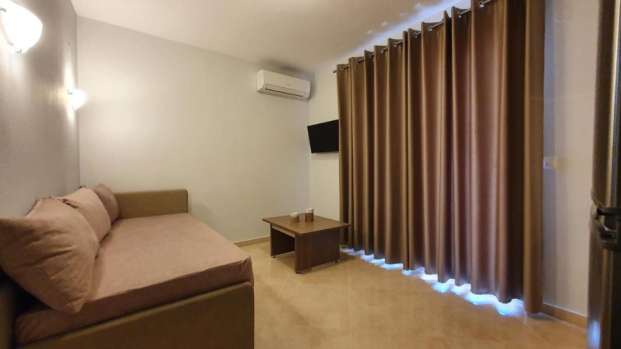 萨尔蒂Vasiliki House公寓 外观 照片