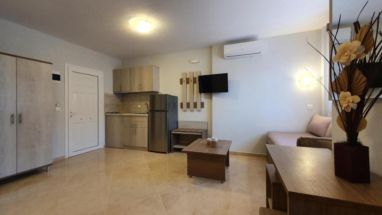 萨尔蒂Vasiliki House公寓 外观 照片